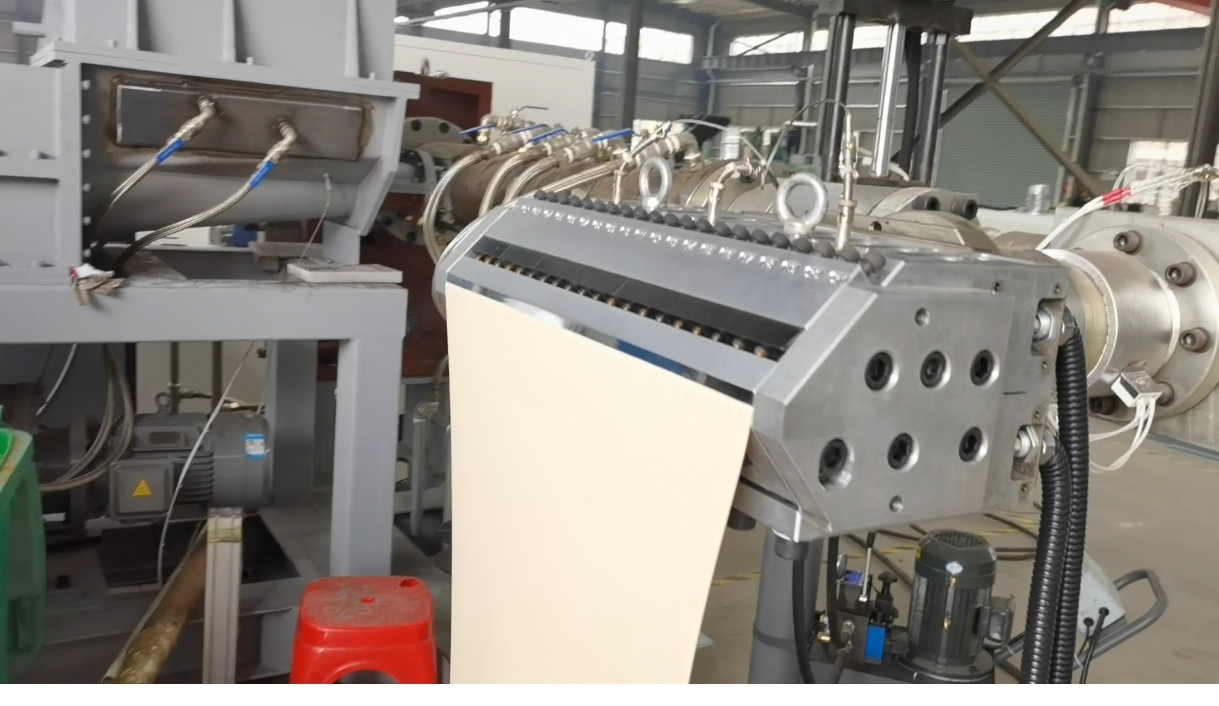 天然橡胶挤出压延机  固态硅胶挤出压延机  硅橡胶加热挤出压延生产线